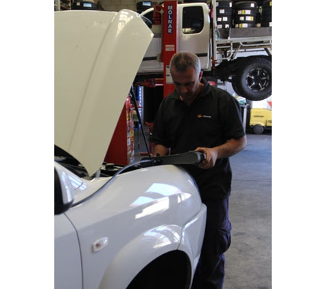 Rel Auto Repairs - Fairy Meadow, NSW
