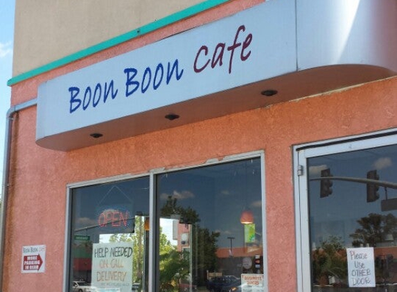 Boon Boon Cafe - Sacramento, CA