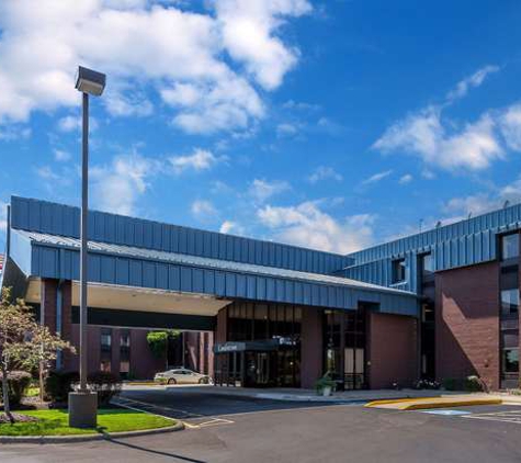 Comfort Inn - Hall of Fame - Canton, OH