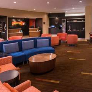 Courtyard by Marriott - Oxnard, CA