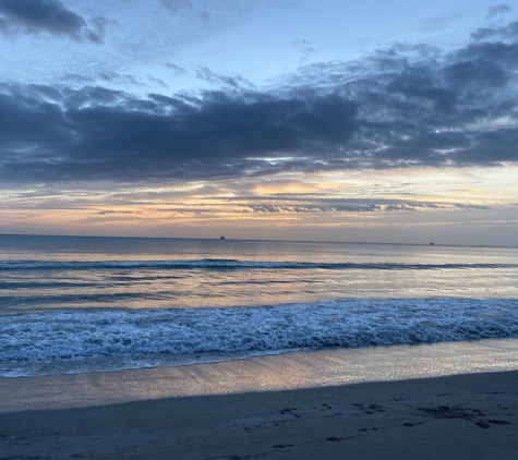 Cocoa Beach - Cocoa Beach, FL