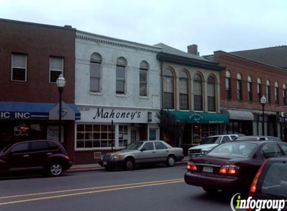 Mahoney's Barber Shop - Woburn, MA