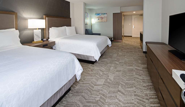 Best Western Valencia/Six Flags Inn & Suites - Santa Clarita, CA