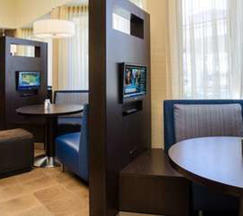 Courtyard by Marriott - Charlotte, NC