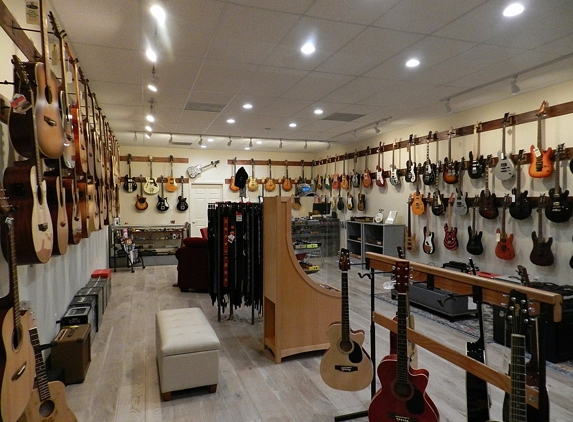 Infinity Guitars - Houston, TX