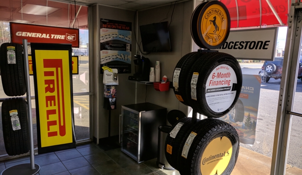 Garrett tire & Auto Center - Springdale, AR