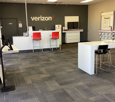 Verizon - Los Banos, CA