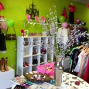 Lillians Hangers - Discount Stores
