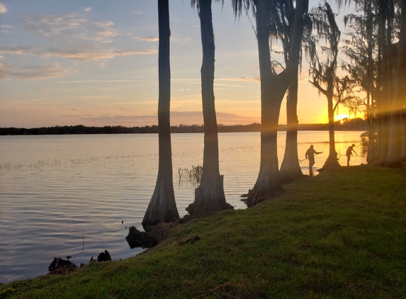 Lake Front Beach Cleaning - Odessa, FL