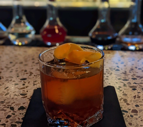 Laureate Bar & Lounge - San Francisco, CA