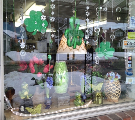 Lohse Florist - Gloversville, NY