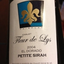 Chalet Fleur De Lys - Wine