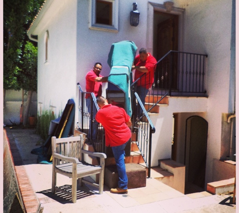 Santana Piano Movers - Lynwood, CA