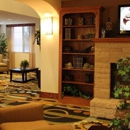 Holiday Inn Express & Suites Weatherford - Hotels