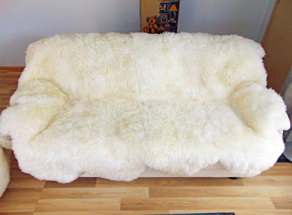 Carpet Call - Bundall, QLD. Octo genuine sheepskin rug