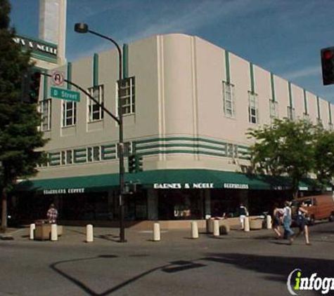 Barnes & Noble Booksellers - Santa Rosa, CA