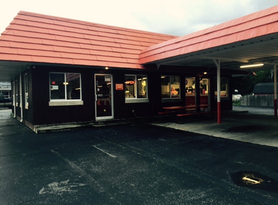 B-K Root Beer - Gas City, IN. "SIT a SPELL," with Table Service or Car Hop it.