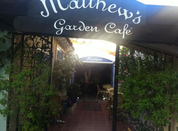 Matthews Garden Cafe - Pacific Palisades, CA