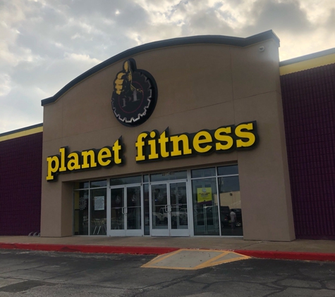 Planet Fitness - Haltom City, TX