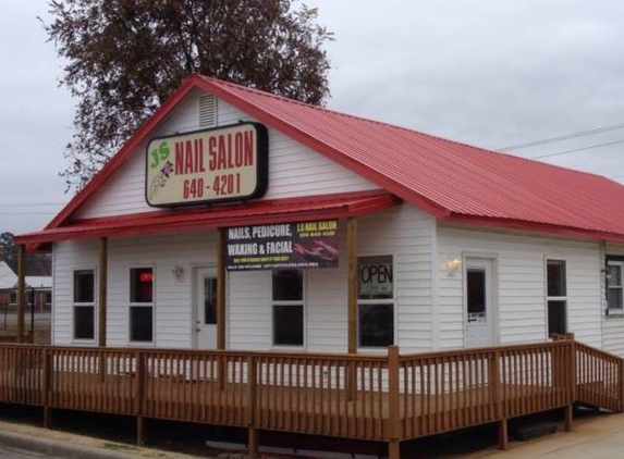 Js Hair Nails and Tanning Salon - Moody, AL