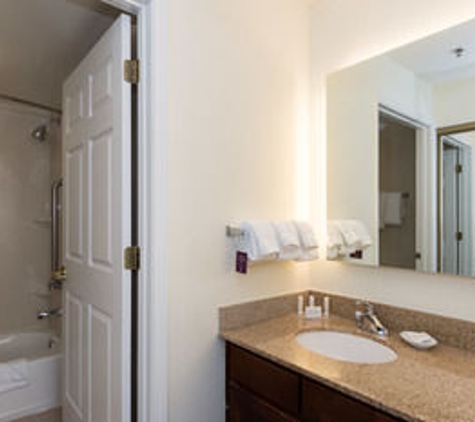 Residence Inn by Marriott Charlotte Lake Norman - Huntersville, NC