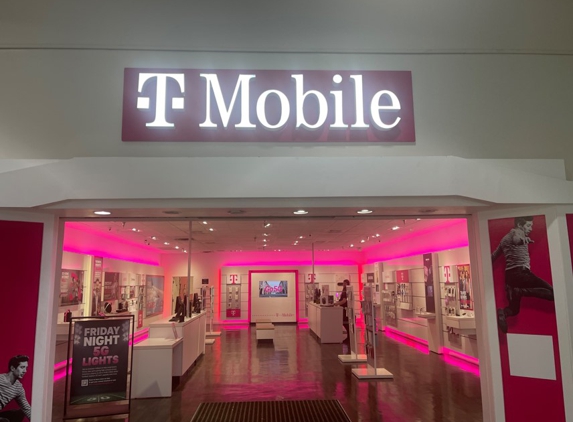 T-Mobile - Leesburg, FL