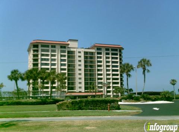 736 Island Way Association Inc - Clearwater Beach, FL