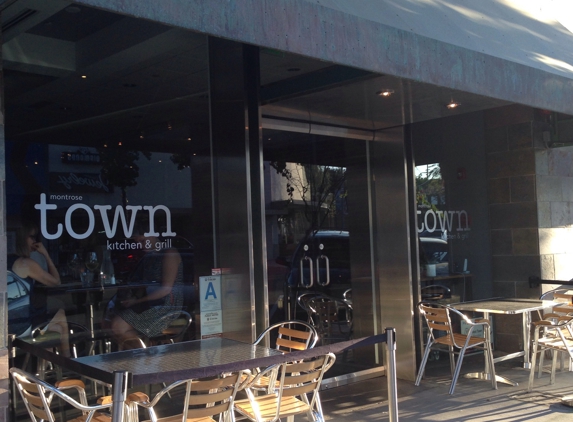 Town Kitchen & Grill - Montrose, CA. Storefront