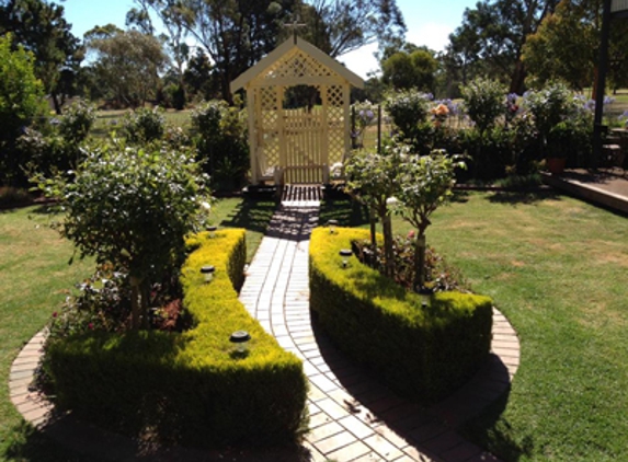 Sargeants Latrobe Valley - Traralgon, VIC