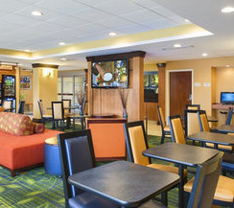 Fairfield Inn & Suites - Evansville, IN