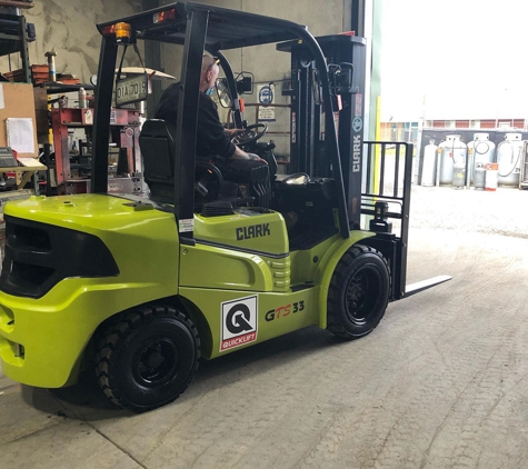 L & P Mackin Forklifts - Shepparton, VIC