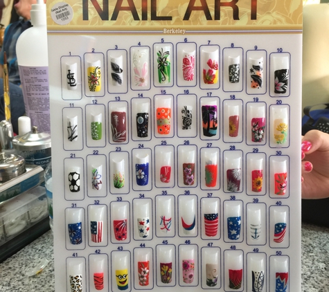 T & J Nails - Ellisville, MO