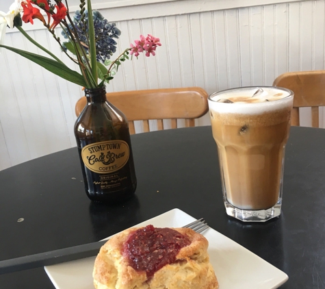 Sea Level Bakery & Coffee - Cannon Beach, OR