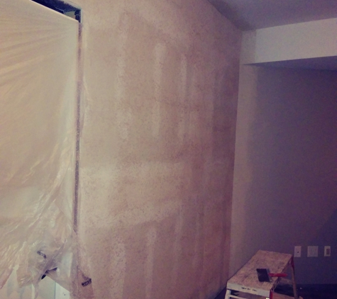 Tom's Drywall & Plastering - Waupun, WI