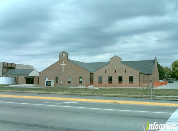 Lutheran Church of the Cross - Altoona, IA