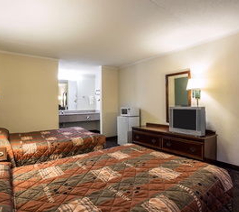 Econo Lodge - Columbia, SC