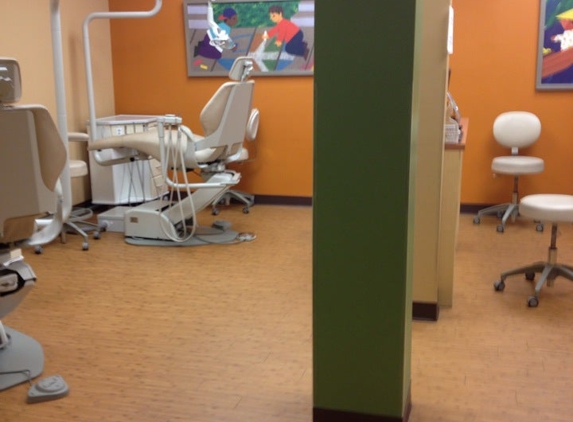 Main Street Children's Dentistry and Orthodontics of Aventura - Aventura, FL