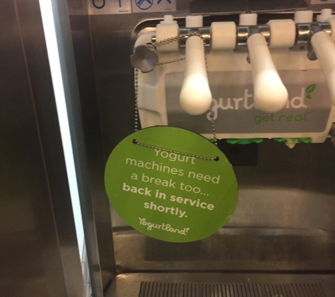 YogurtLand - Fontana, CA. Out of order :(