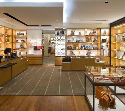 Louis Vuitton South Coast Plaza Costa Mesa - Costa Mesa, CA