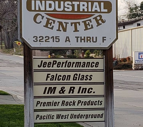 falcon glass and mirror - Yucaipa, CA