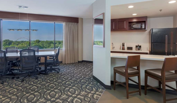 Embassy Suites by Hilton Dallas Love Field - Dallas, TX