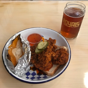 Royals Hot Chicken - Louisville, KY