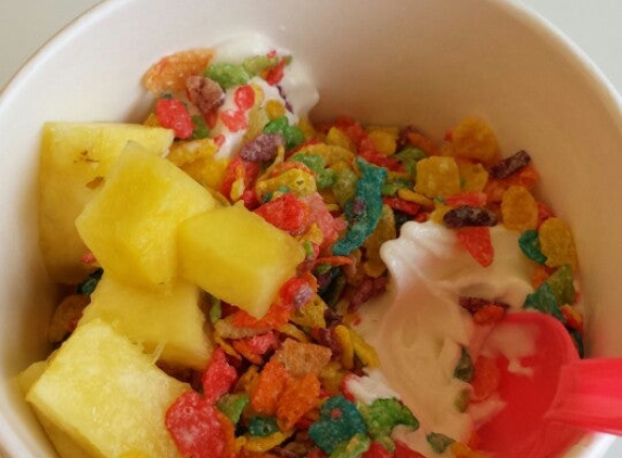 Tutti Frutti Frozen Yogurt - Mauldin, SC