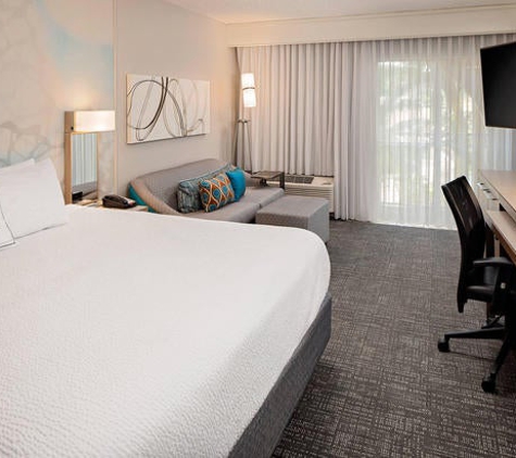 Courtyard by Marriott - Fort Lauderdale, FL