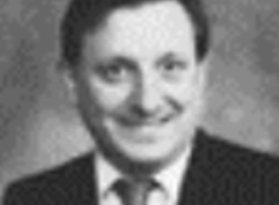 Dr. Eugene Collins, MD - Davenport, IA