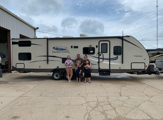 Lasso E RV Sales & Service Inc - Anamosa, IA