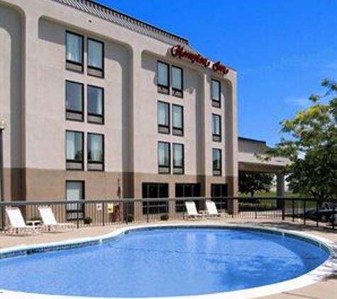 Hampton Inn Kansas City-Airport - Kansas City, MO