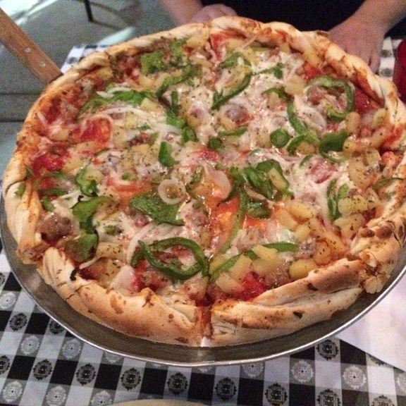 JJ Twig's Pizza & Pub - Saint Louis, MO