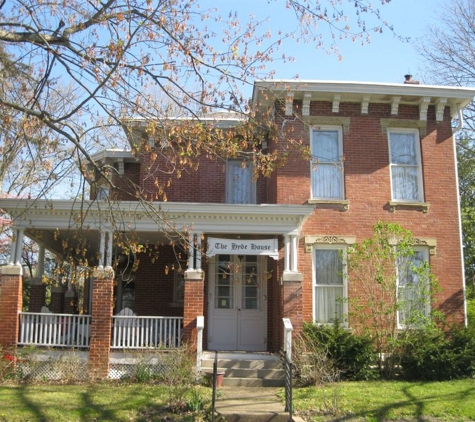 The Hyde House (formerly Mead House) - Nelsonville, OH