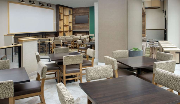 Homewood Suites by Hilton Austin Downtown - Austin, TX